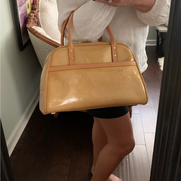 LOUIS VUITTON TOMPKINS SQUARE VERNIS Bag- Excellent Condition - Picture 10 of 13